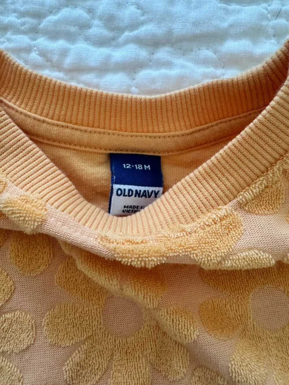 Old Navy Long Puff-Sleeve Sweatshirt and Shorts Set Orange Mango Sorbet 12-18m